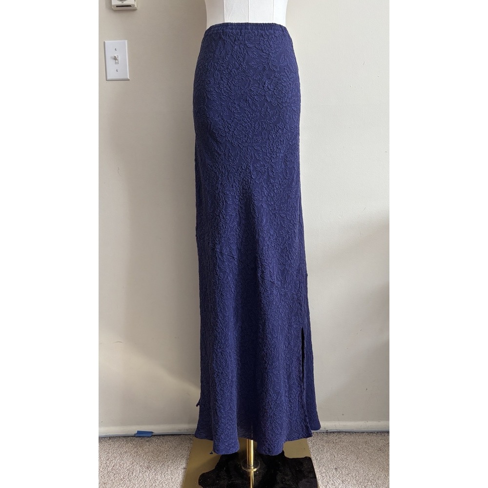 URU Maxi Skirt Womens XL 100% Silk Purple Floral Embossed Vintage 90s Whimsigoth